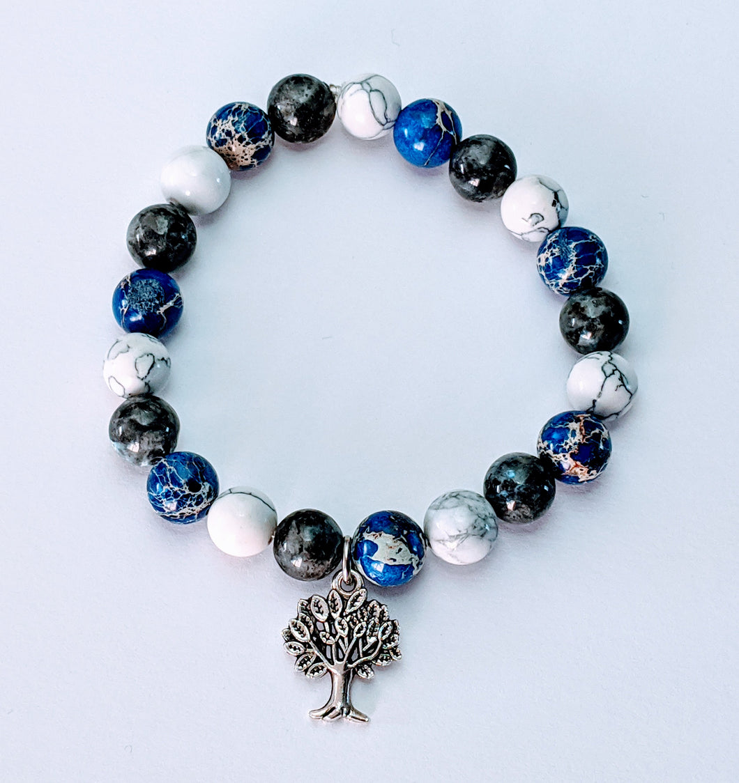 Bracelet avec médaillon Arbre de vie, de pierres de Howlite blanche, de Jaspe imperial bleu, et de Labradorite noire